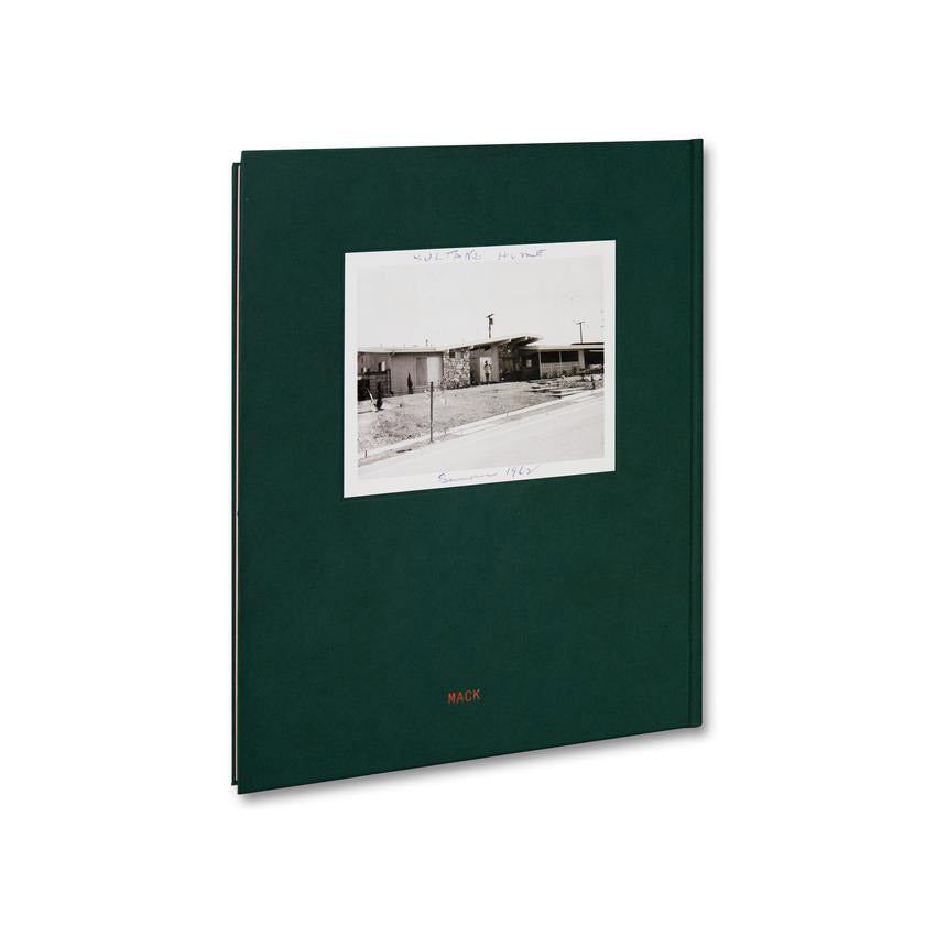 Pictures From Home – Larry Sultan